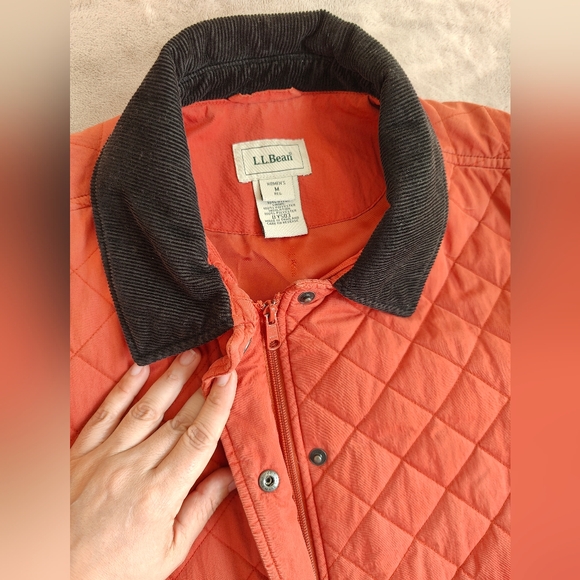 LL Bean Quilted Barn Jacket Thermal Orange Courdoroy Collar Size Medium - Picture 3 of 10